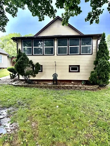 406 East Saint Paul Street Spring Valley IL 61362