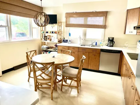 212 East Cleveland Street Spring Valley IL 61362