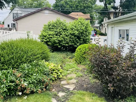 212 East Cleveland Street Spring Valley IL 61362