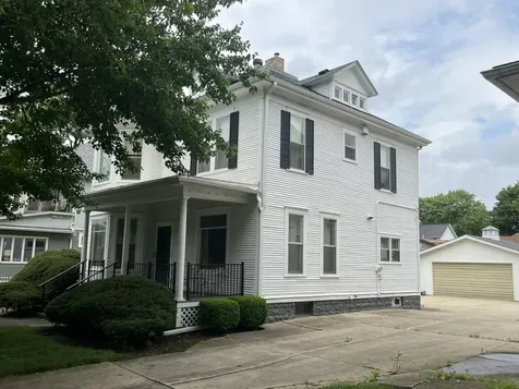 212 East Cleveland Street Spring Valley IL 61362