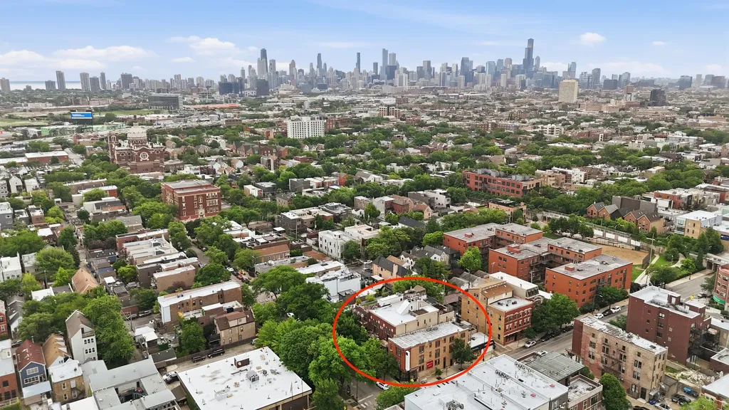 1955 West Cortland Street Chicago IL 60622