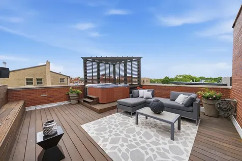 1955 West Cortland Street Chicago IL 60622