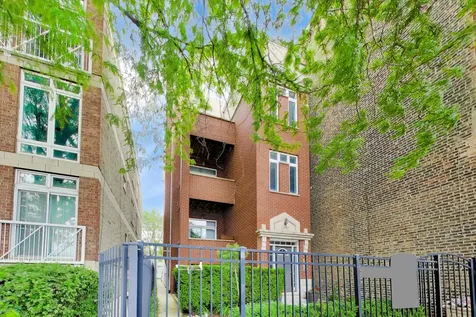 2133 North Southport Avenue Chicago IL 60614