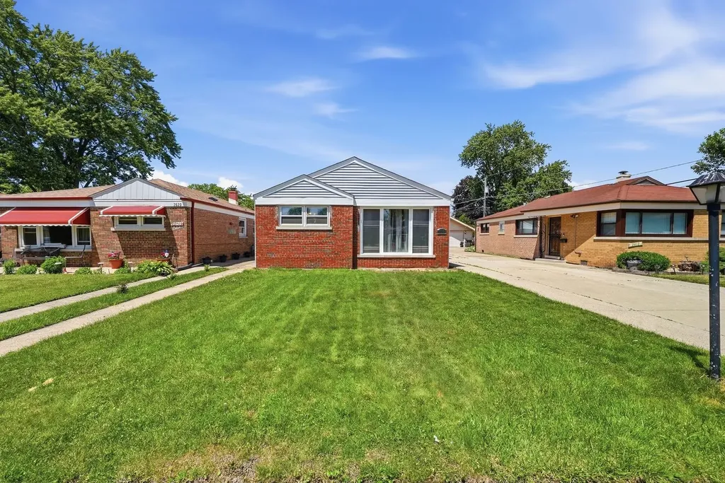2616 121ST Street Blue Island IL 60406