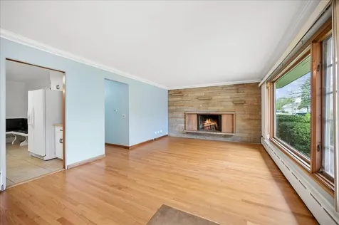 2648 Western Avenue Highland Park IL 60035