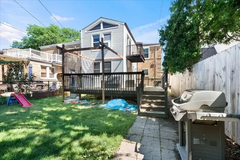 3011 West Jarvis Avenue Chicago IL 60645