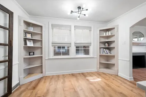 3011 West Jarvis Avenue Chicago IL 60645