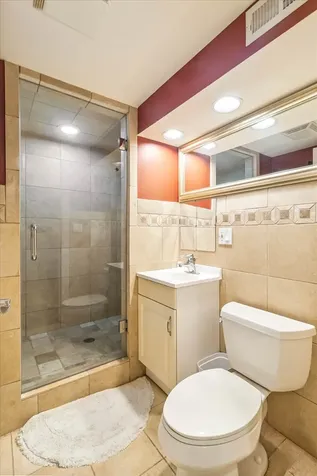 4836 North Mont Clare Avenue Chicago IL 60656