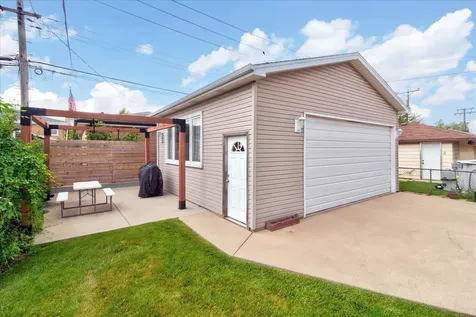 4836 North Mont Clare Avenue Chicago IL 60656