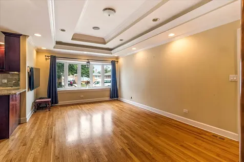 4836 North Mont Clare Avenue Chicago IL 60656