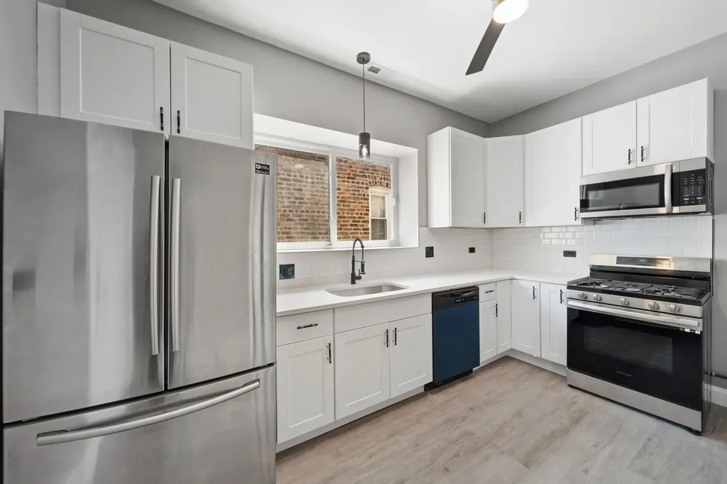 4508 West Congress Parkway Chicago IL 60624