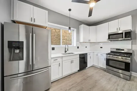4508 West Congress Parkway Chicago IL 60624