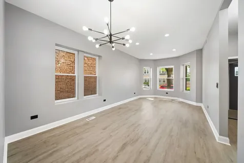 4508 West Congress Parkway Chicago IL 60624