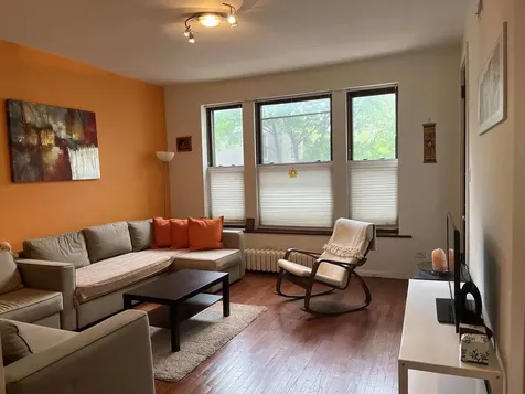 1024 East 52nd Street Chicago IL 60615
