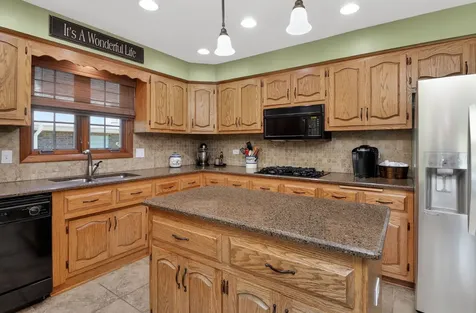 6325 W 124th Street Palos Heights IL 60463