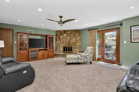 6325 W 124th Street Palos Heights IL 60463