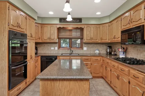 6325 W 124th Street Palos Heights IL 60463
