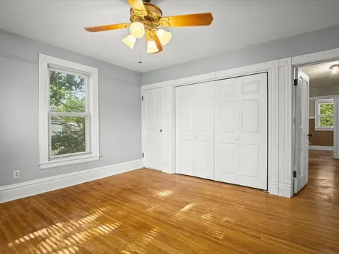 1810 Oxford Street Rockford IL 61103