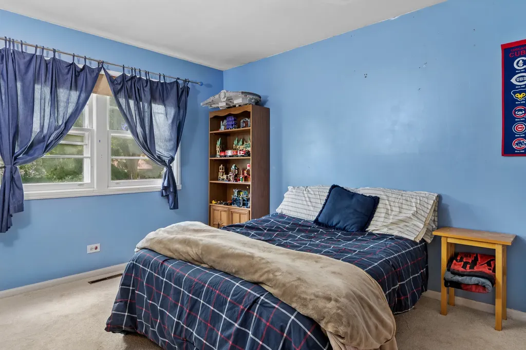 1321 Carol Lane Naperville IL 60565