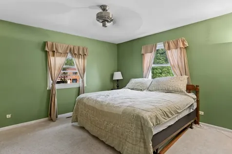 1321 Carol Lane Naperville IL 60565