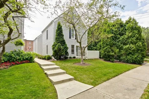 15 East North Avenue Lake Bluff IL 60044
