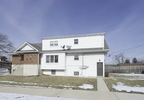 1103 North 15th Avenue Melrose Park IL 60160