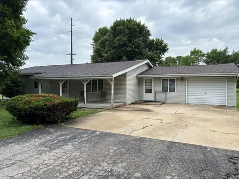 375 West Iroquois Street Sheldon IL 60966