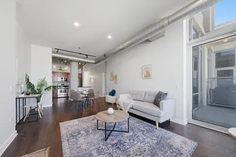 720 North Larrabee Street Chicago IL 60654