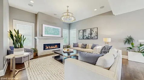 305 Briarwood Lane Lincolnshire IL 60069