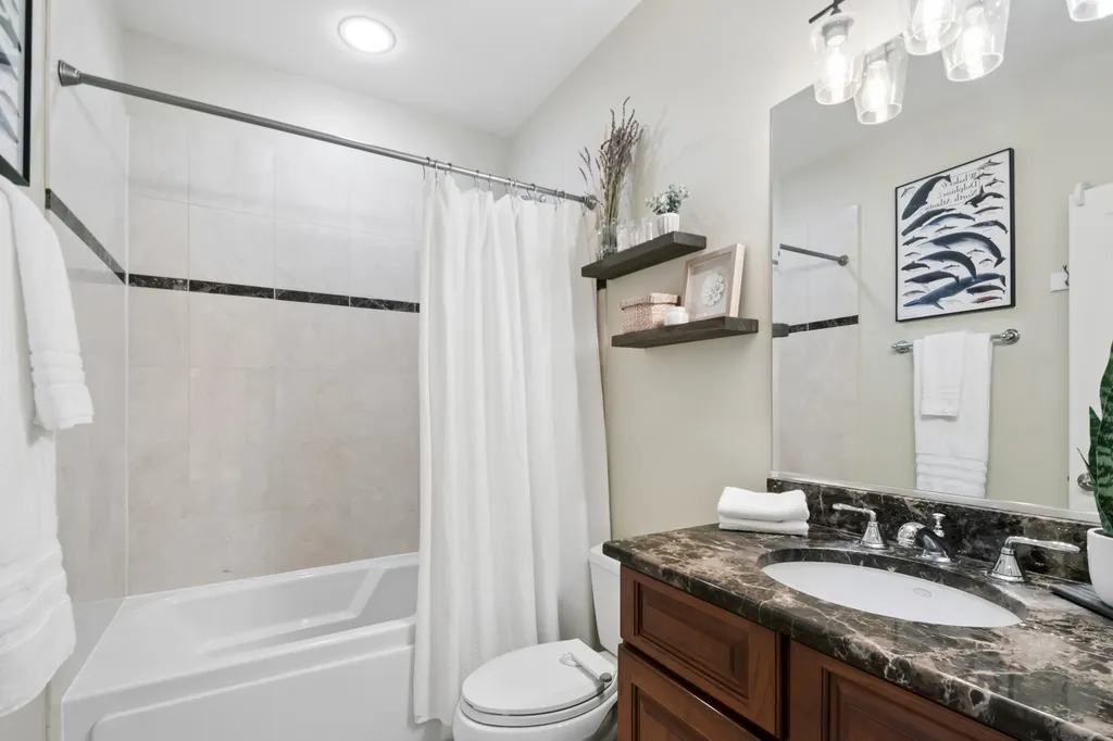 1330 West Diversey Parkway Chicago IL 60614