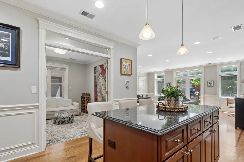 1330 West Diversey Parkway Chicago IL 60614