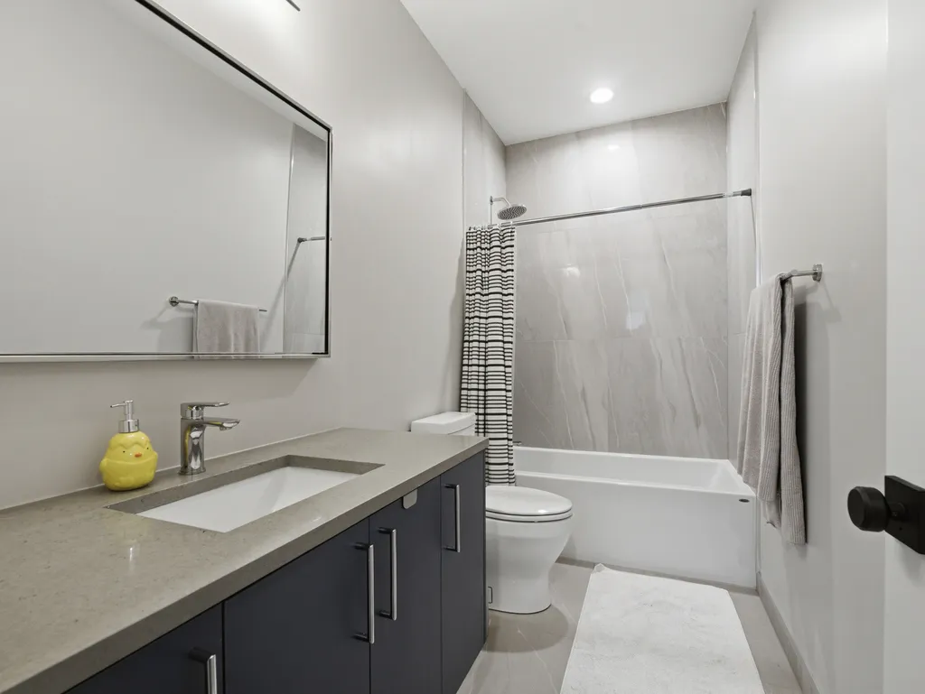 4334 West Shakespeare Avenue Chicago IL 60639
