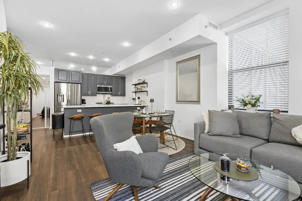 310 South Michigan Avenue Chicago IL 60604
