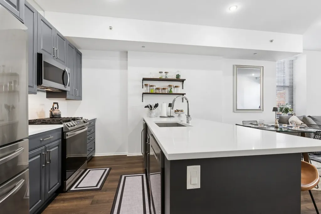 310 South Michigan Avenue Chicago IL 60604