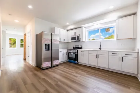 5203 South Peoria Street Chicago IL 60609