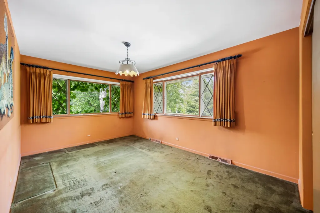 2419 Lake Avenue Wilmette IL 60091