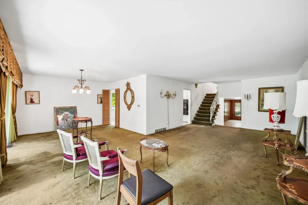 2419 Lake Avenue Wilmette IL 60091