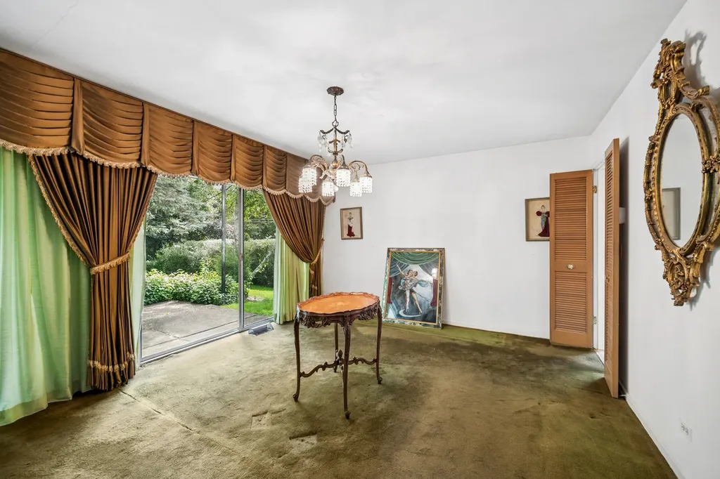 2419 Lake Avenue Wilmette IL 60091