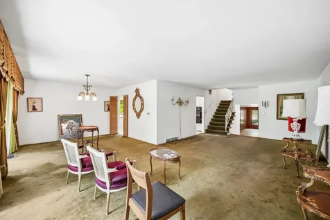 2419 Lake Avenue Wilmette IL 60091