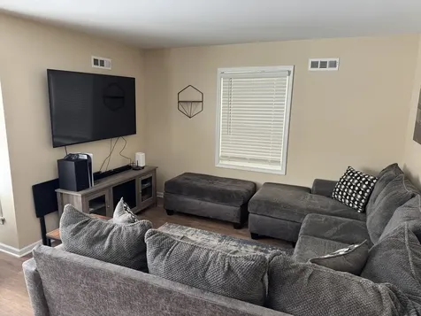 2524 West 109th Place Chicago IL 60655