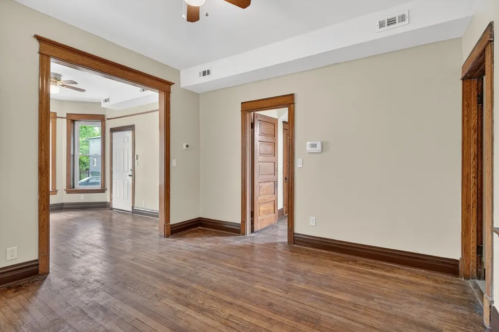 6525 South Vernon Avenue Chicago IL 60637