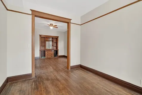 6525 South Vernon Avenue Chicago IL 60637