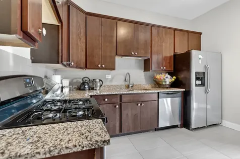 6525 South Vernon Avenue Chicago IL 60637