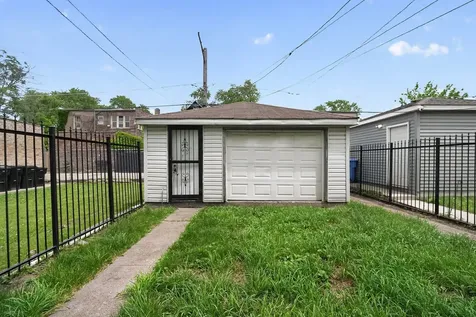 6525 South Vernon Avenue Chicago IL 60637