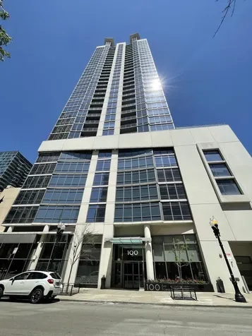 100 East 14th Street Chicago IL 60605