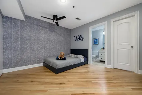 616 West Fulton Street Chicago IL 60661
