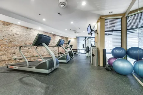 616 West Fulton Street Chicago IL 60661
