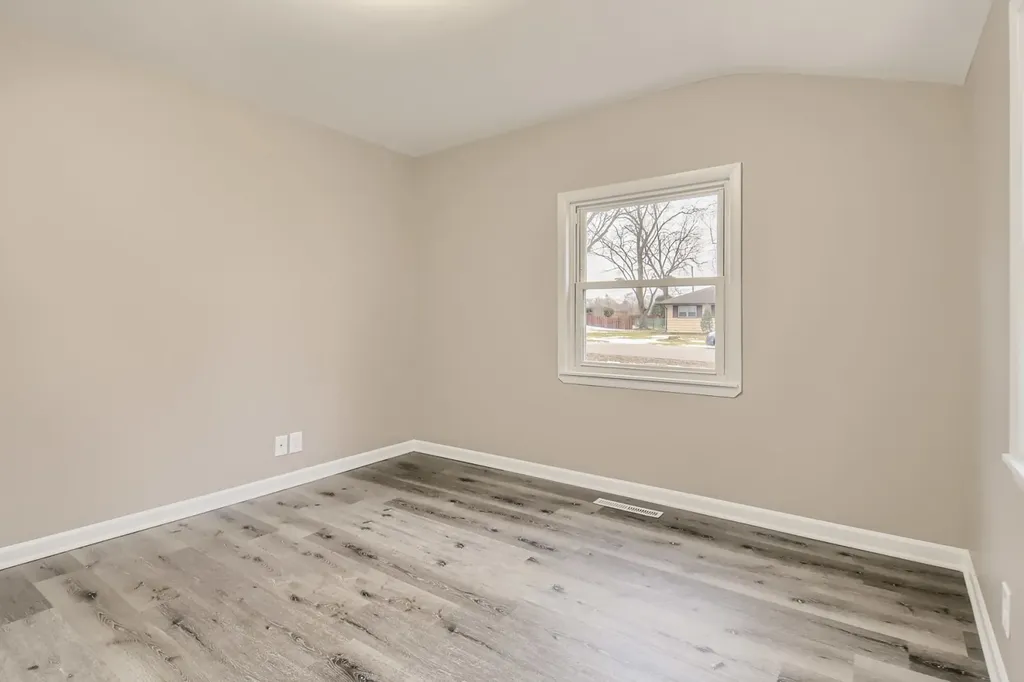 120 Roberts Road New Lenox IL 60451