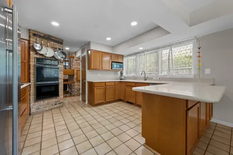 365 Green Bay Road Highland Park IL 60035