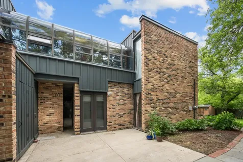 365 Green Bay Road Highland Park IL 60035